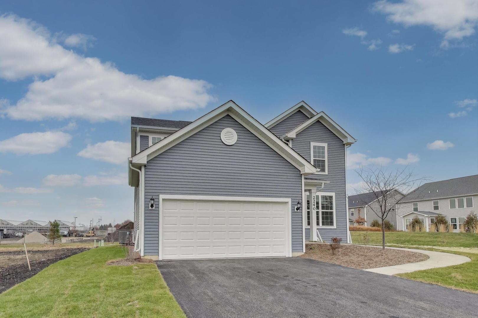 2240 Bent Grass Way, Bolingbrook, IL 60490