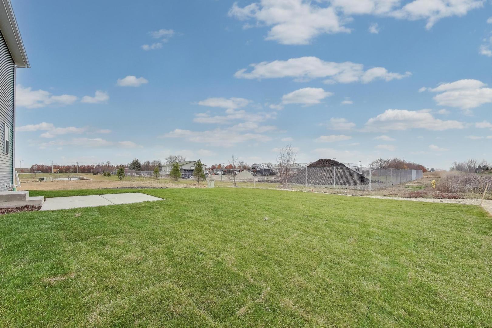 2240 Bent Grass Way, Bolingbrook, IL 60490