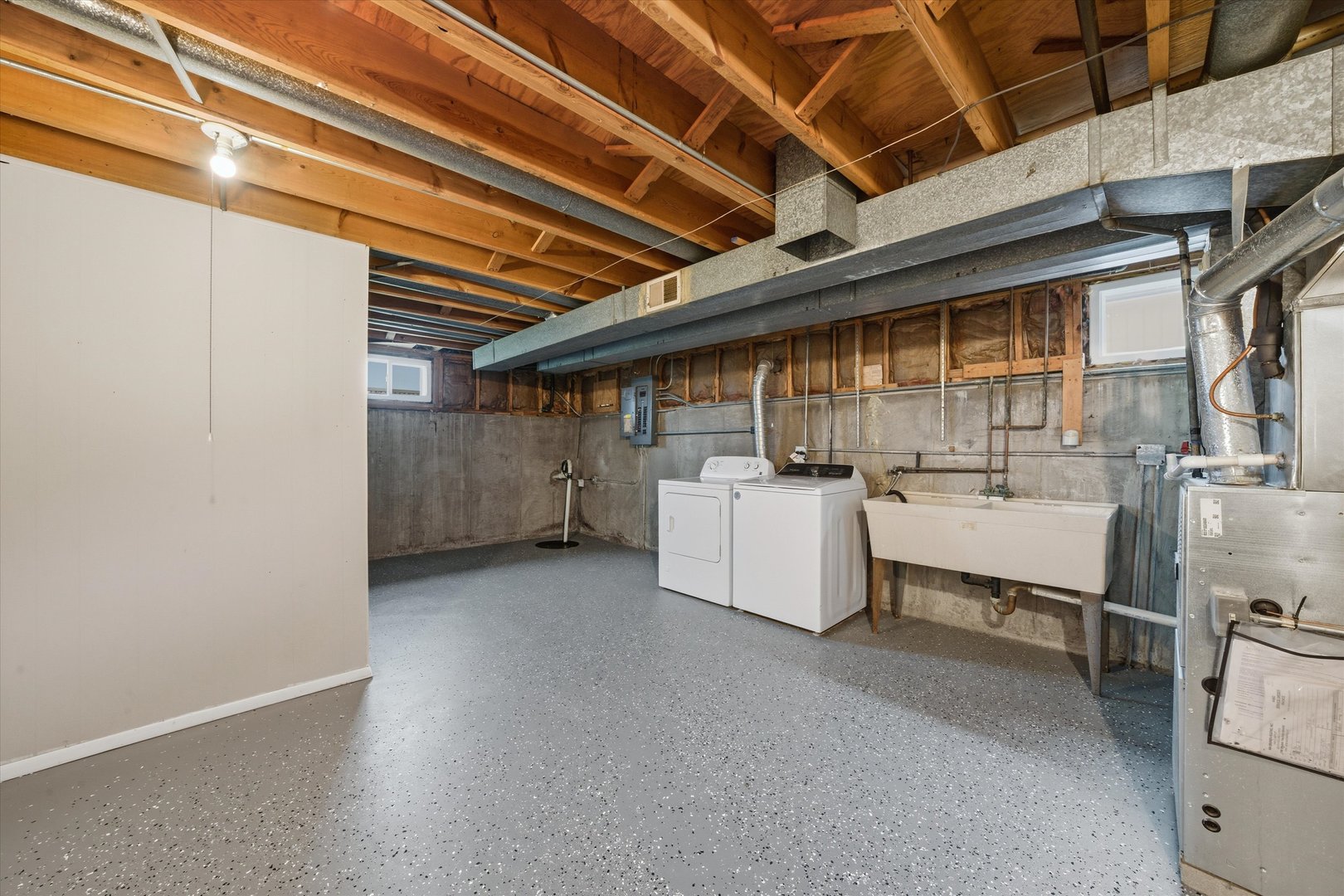 17048 Clyde Avenue, South Holland, IL 60473