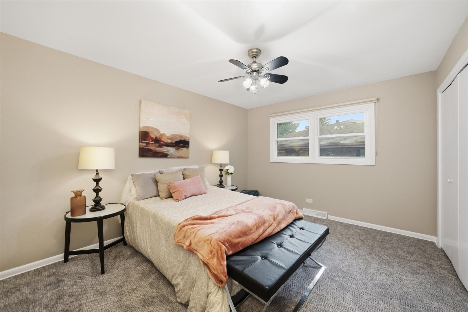 17048 Clyde Avenue, South Holland, IL 60473