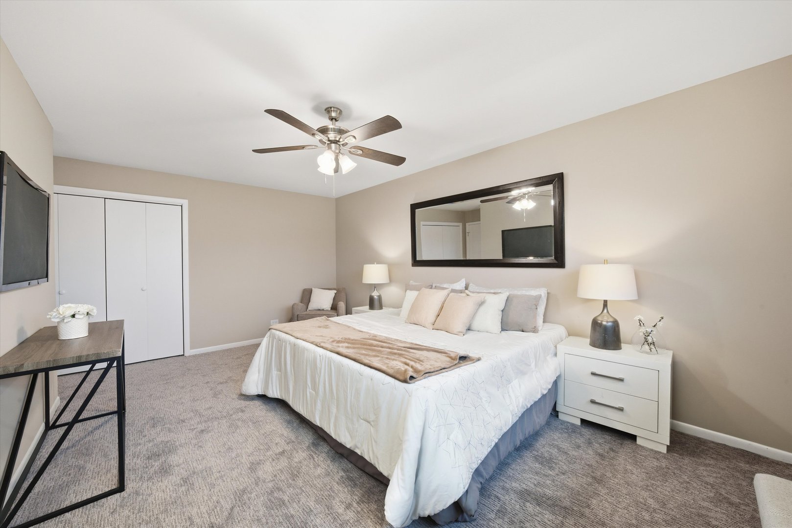 17048 Clyde Avenue, South Holland, IL 60473