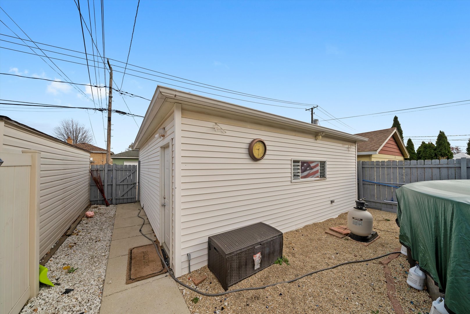 6123 S Meade Avenue, Chicago, IL 60638