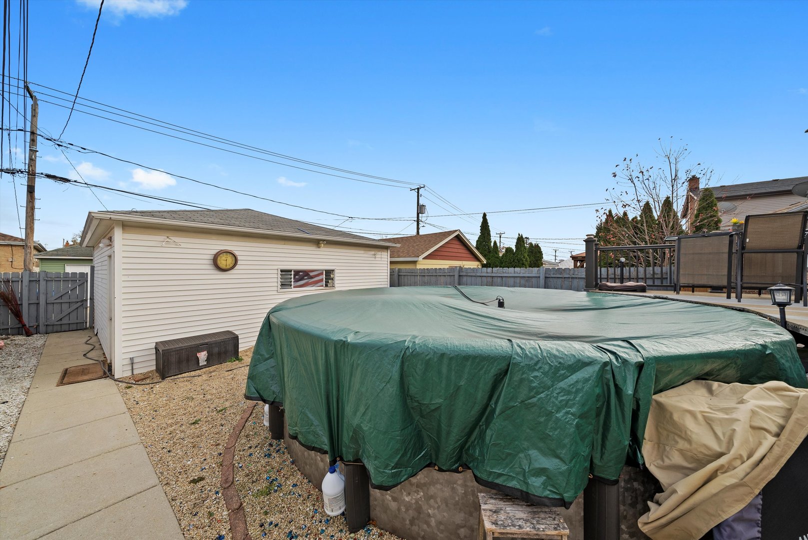 6123 S Meade Avenue, Chicago, IL 60638