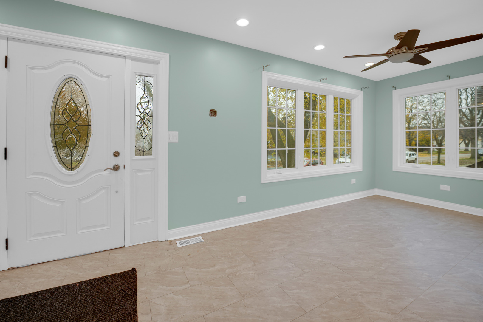 218 S 13th Avenue, Maywood, IL 60153