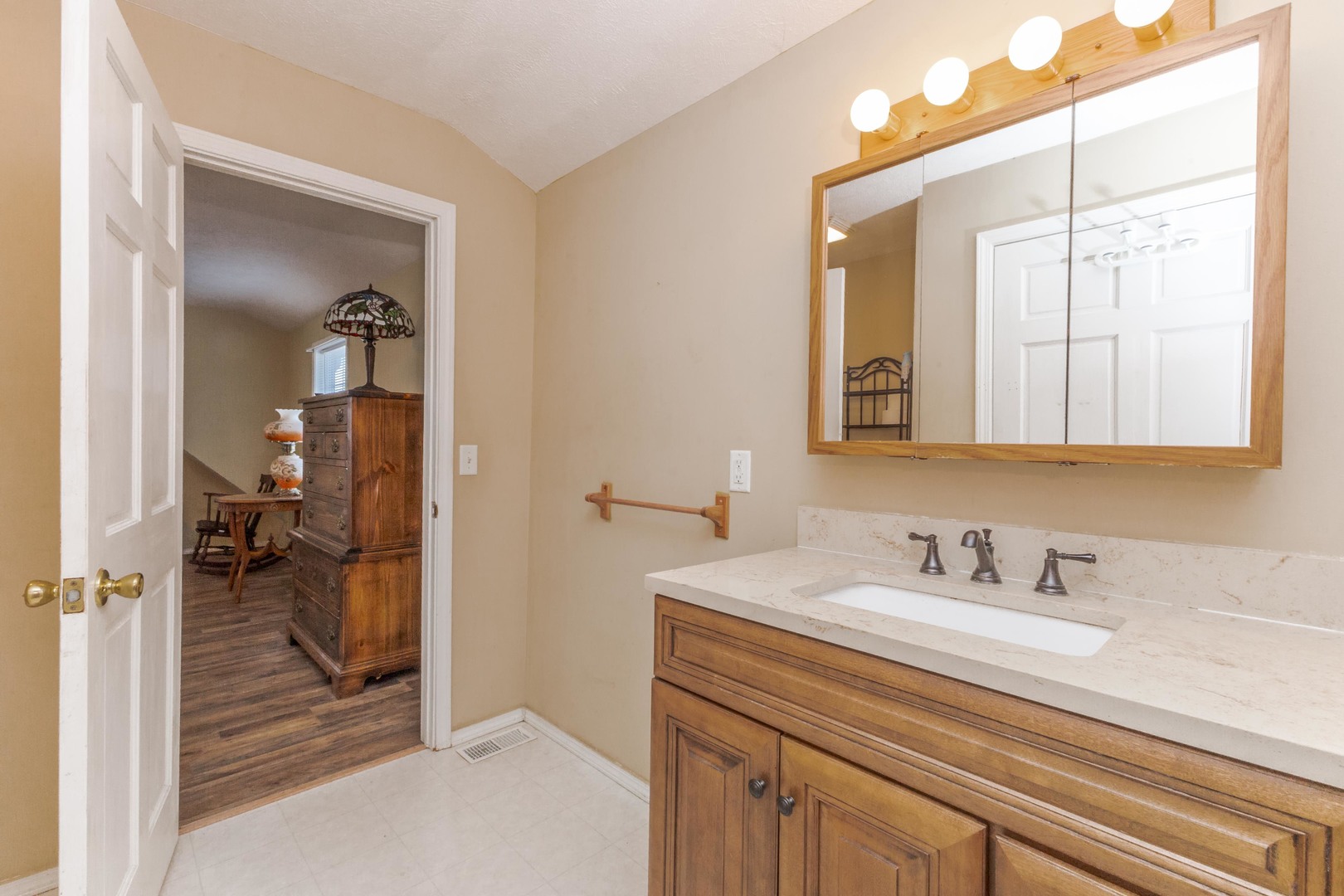 110 Lake Street, Bloomington, IL 61701