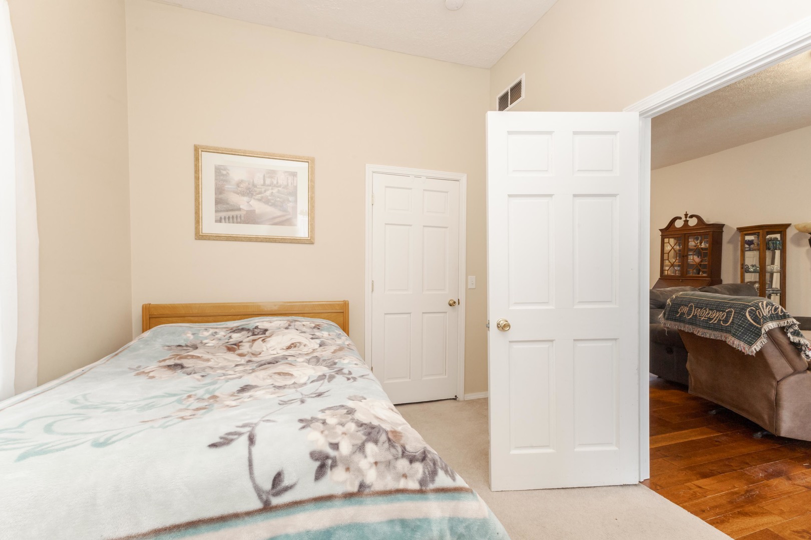 110 Lake Street, Bloomington, IL 61701