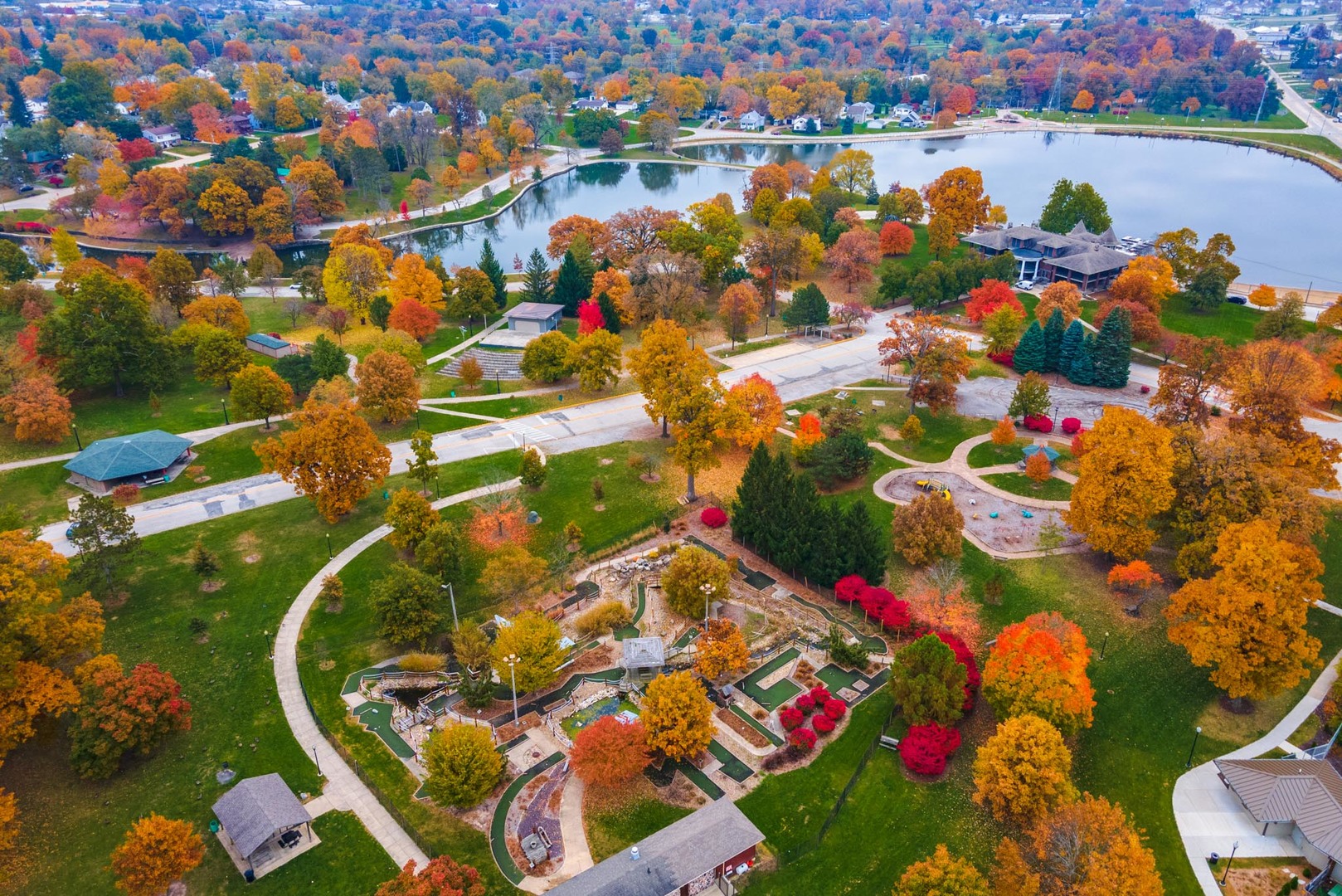 110 Lake Street, Bloomington, IL 61701