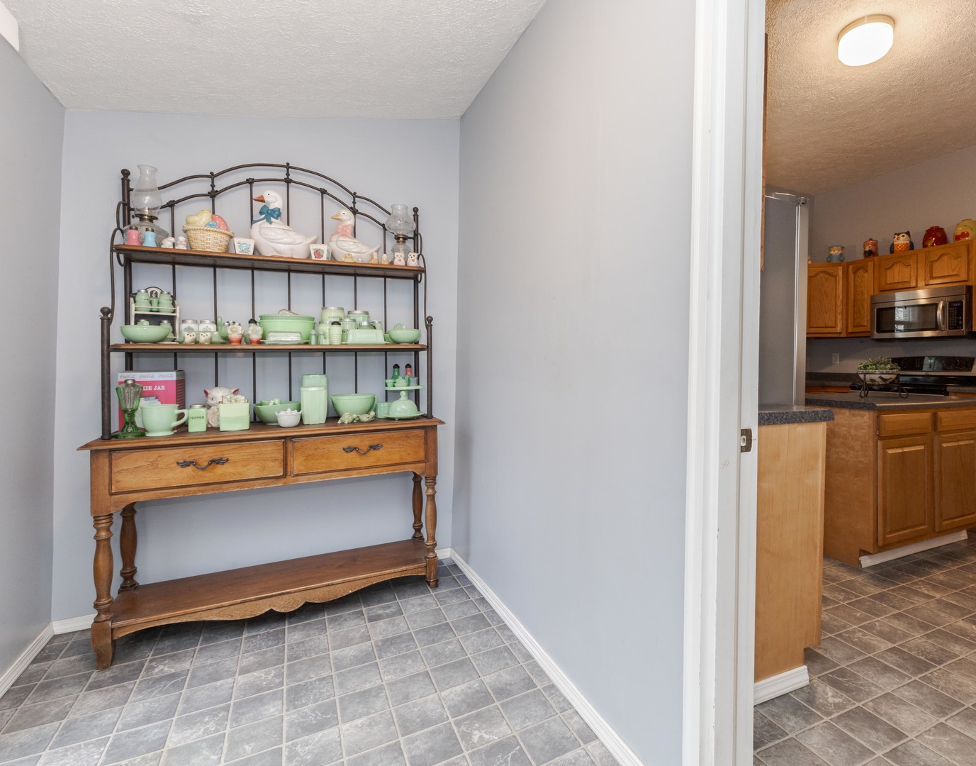 110 Lake Street, Bloomington, IL 61701