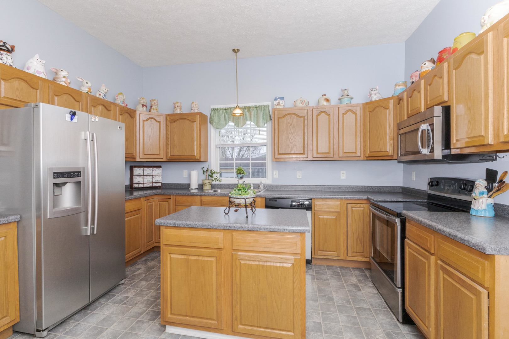 110 Lake Street, Bloomington, IL 61701