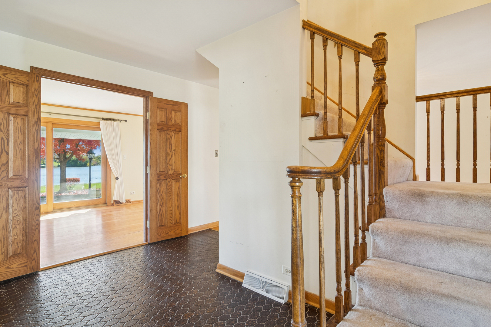 1057 W Peregrine Drive, Palatine, IL 60067