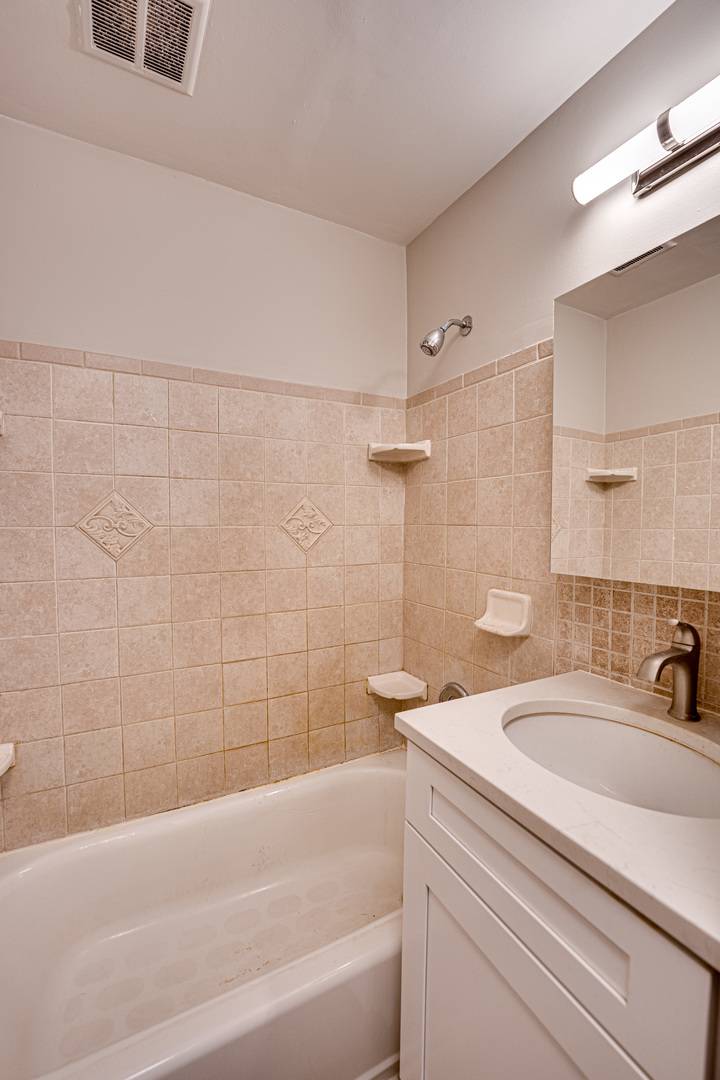 422 W 3rd Street, Sandwich, IL 60548