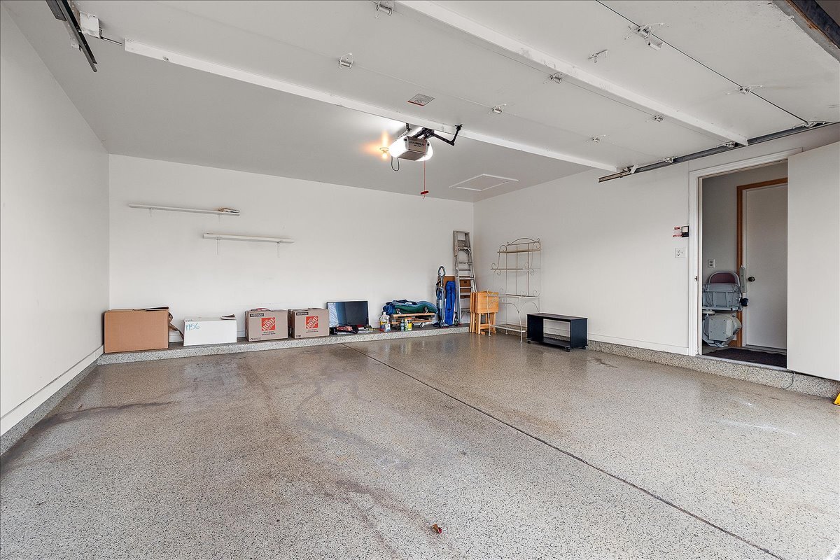 8058 Autobahn Drive #202, Palos Park, IL 60464