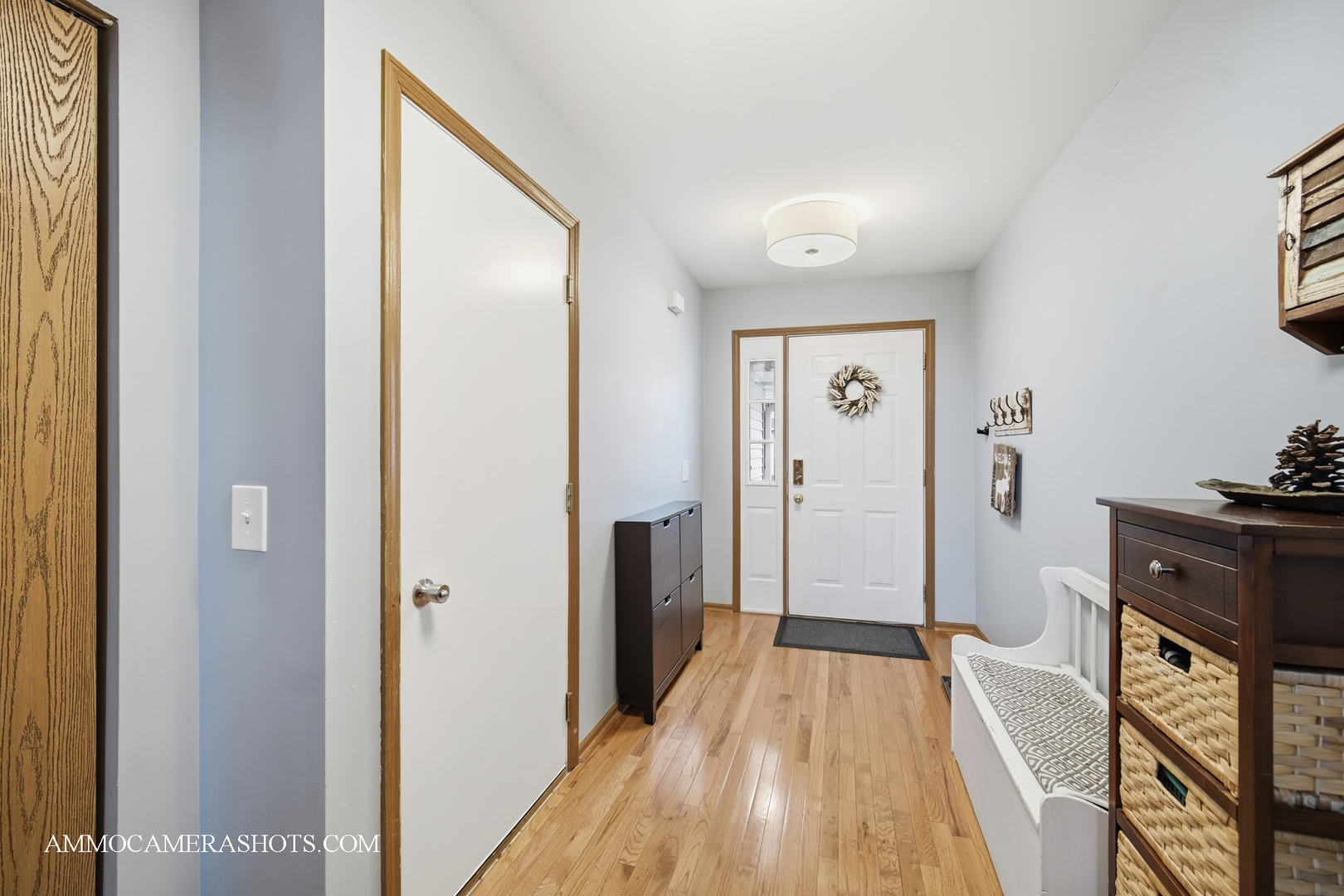 8022 SIERRA WOODS Lane #8022, Carpentersville, IL 60110