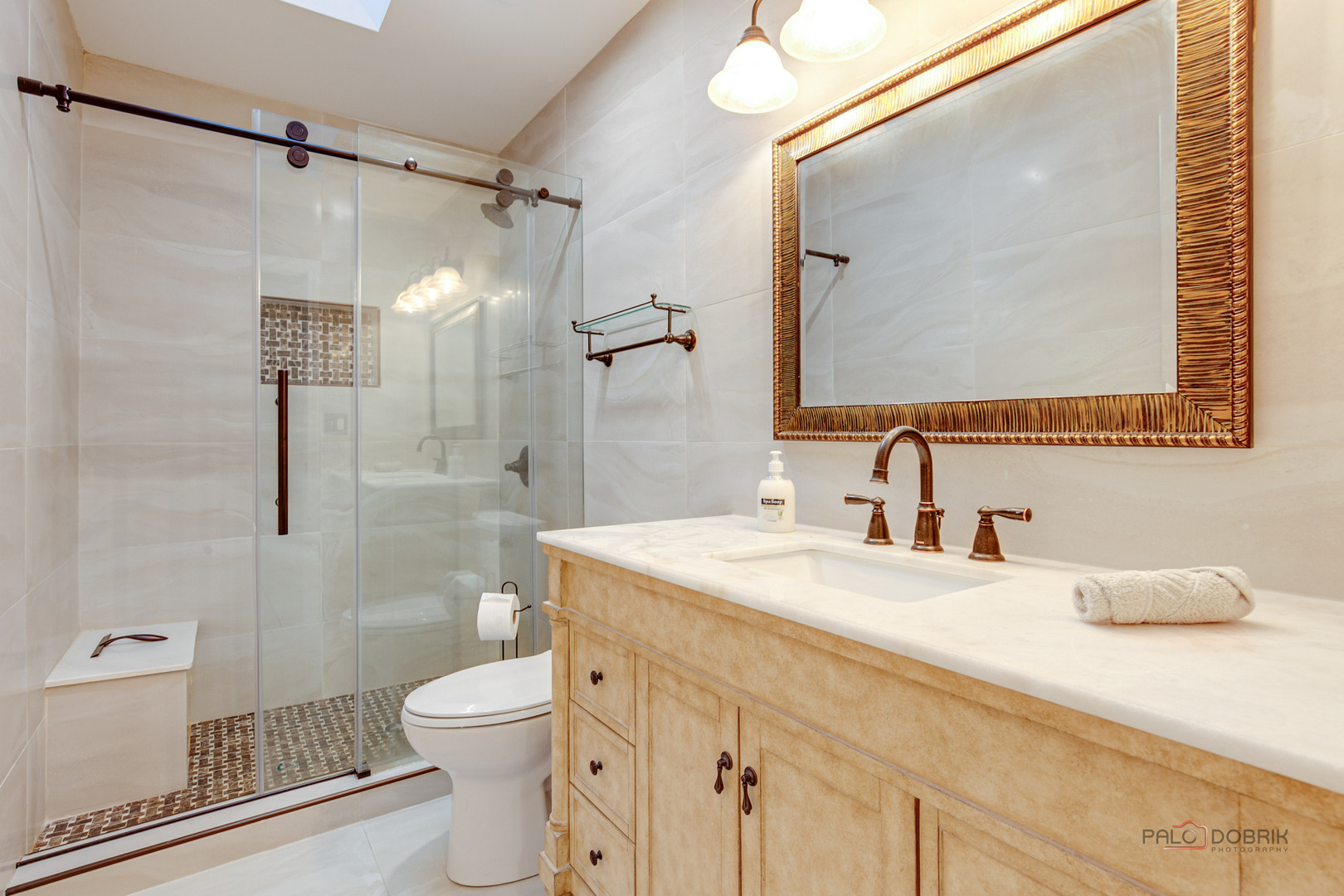 1090 Village Lane, Gurnee, IL 60031