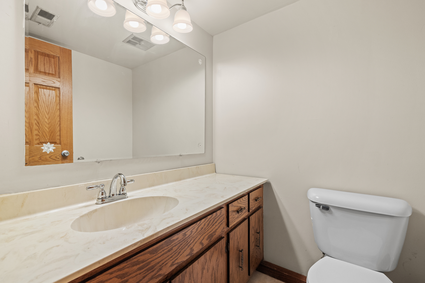 8411 162nd Place #2, Tinley Park, IL 60487