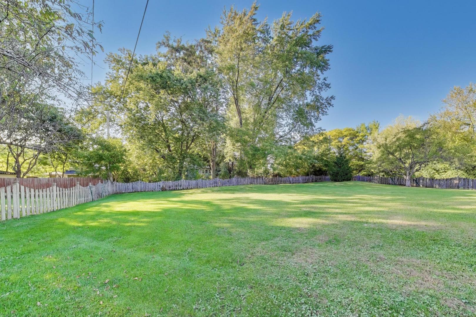 4N336 Locust Avenue, West Chicago, IL 60185