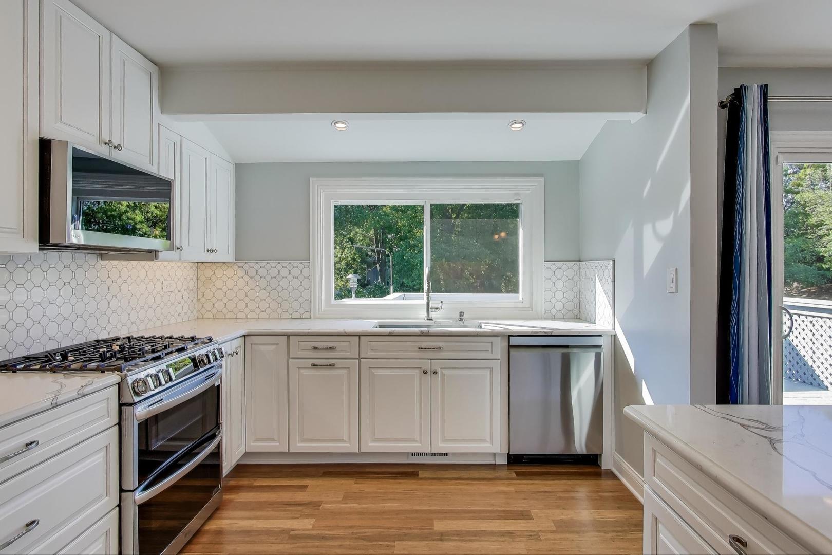 4N336 Locust Avenue, West Chicago, IL 60185