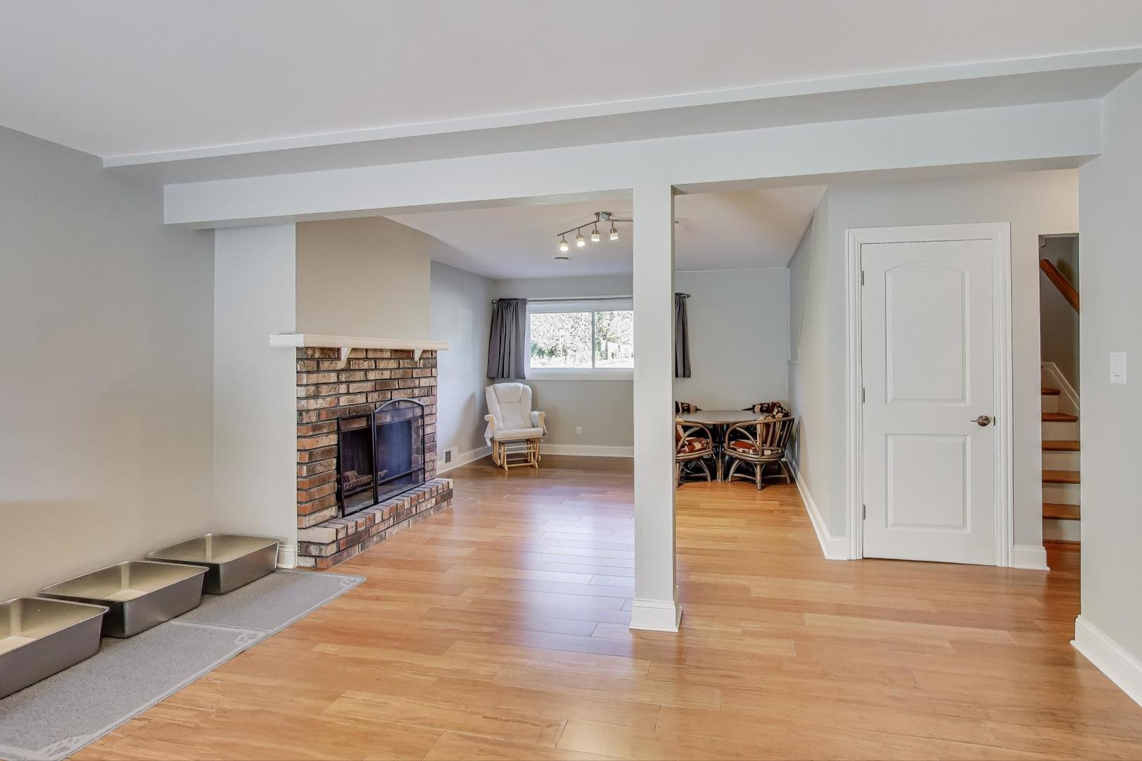 4N336 Locust Avenue, West Chicago, IL 60185