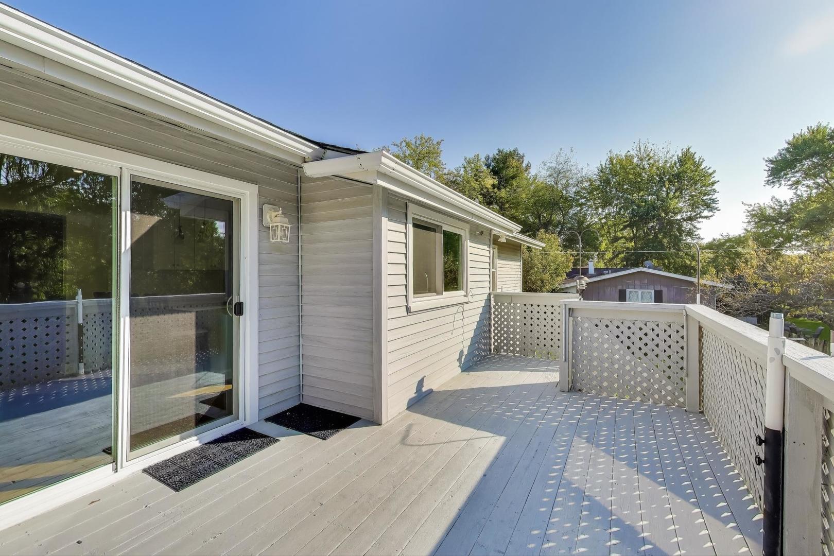 4N336 Locust Avenue, West Chicago, IL 60185