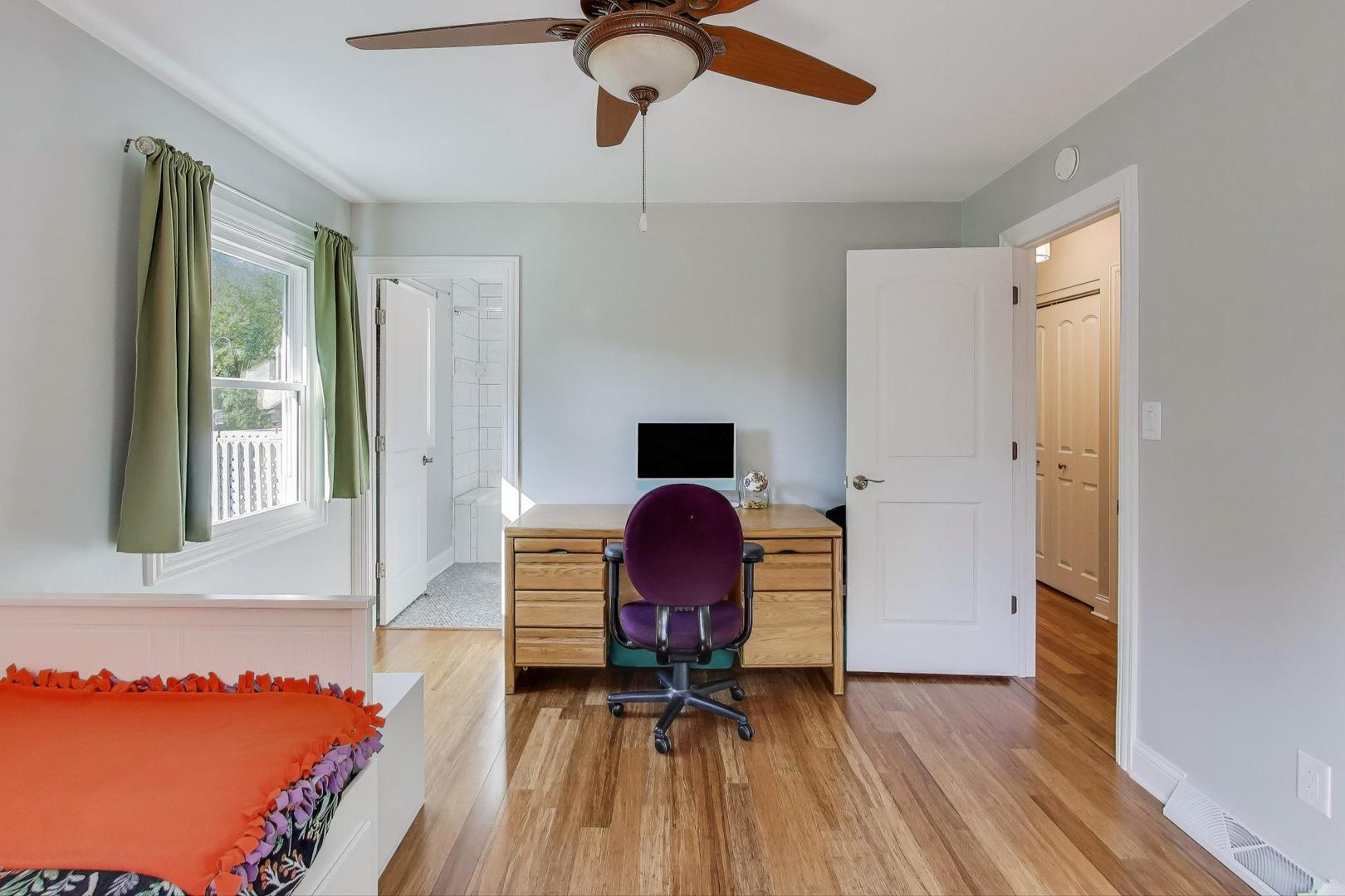 4N336 Locust Avenue, West Chicago, IL 60185