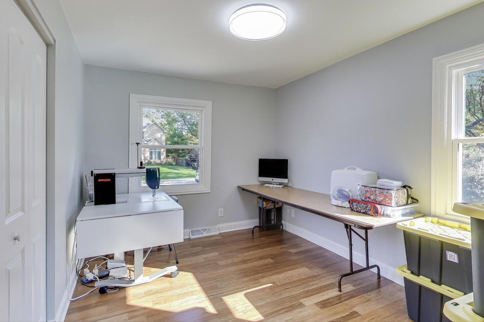 4N336 Locust Avenue, West Chicago, IL 60185