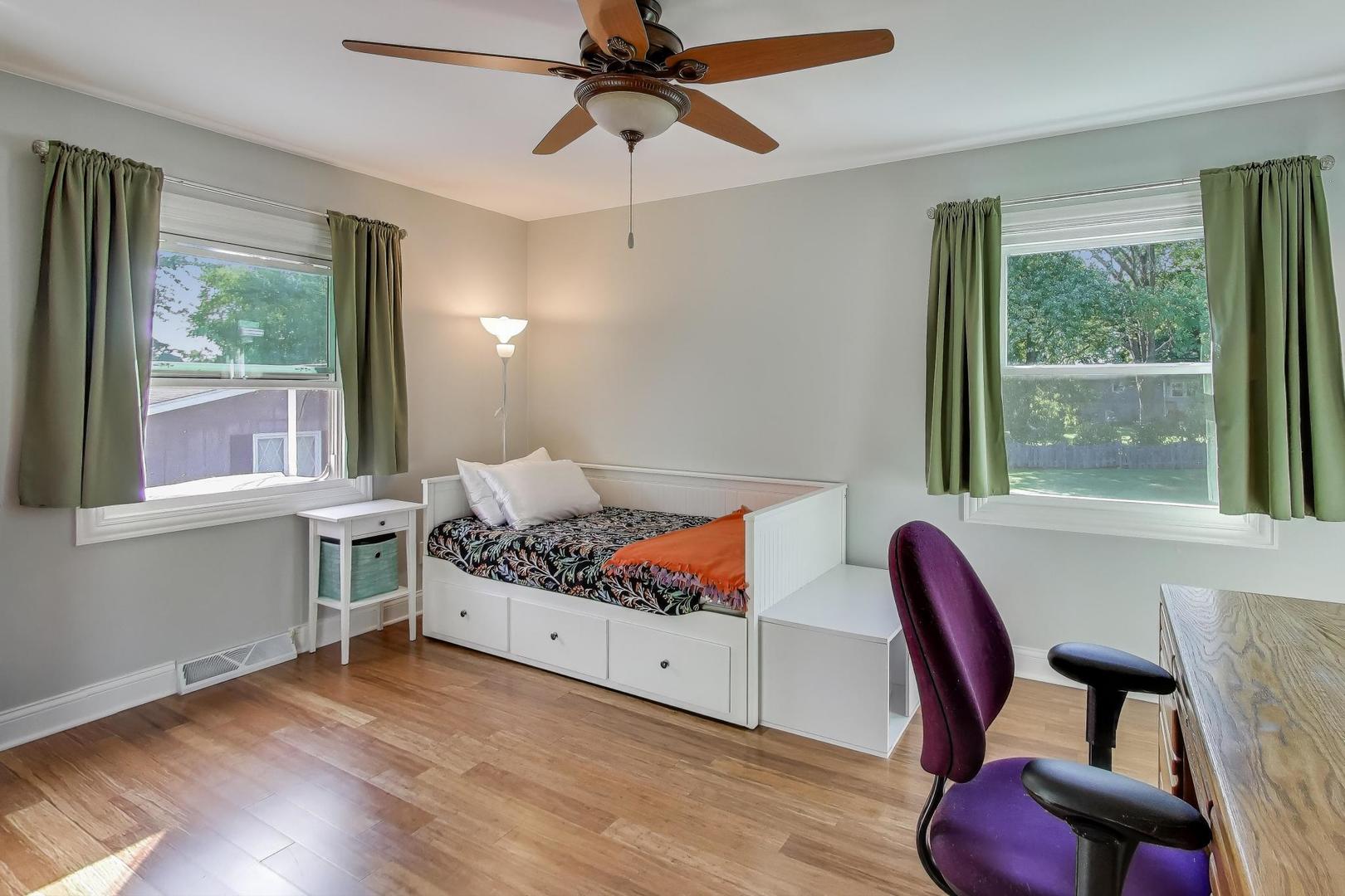 4N336 Locust Avenue, West Chicago, IL 60185