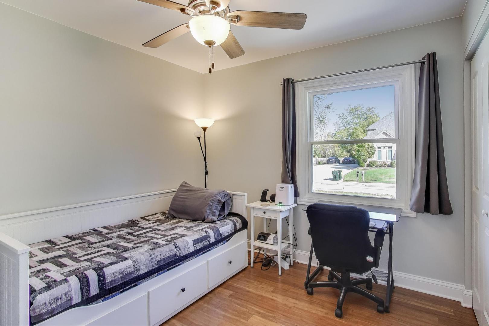 4N336 Locust Avenue, West Chicago, IL 60185