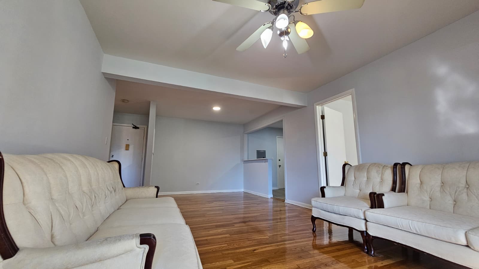 9588 Terrace Place #1C, Des Plaines, IL 60016