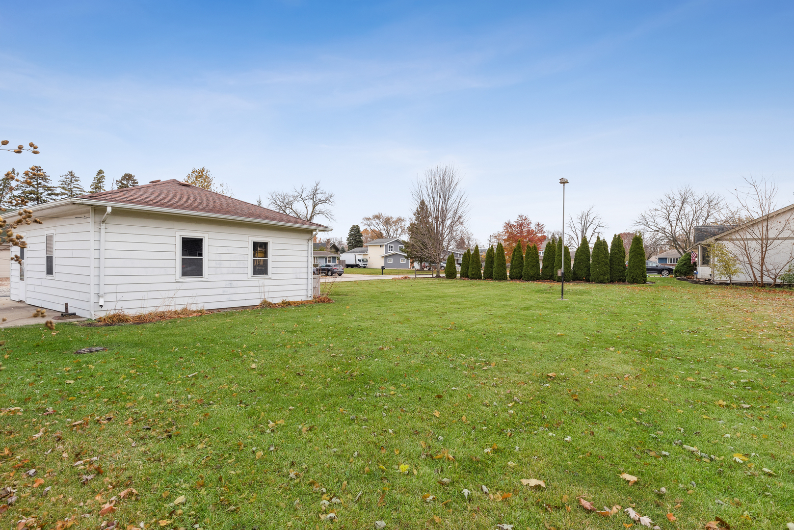 101 Mckinley Avenue, Lake Villa, IL 60046