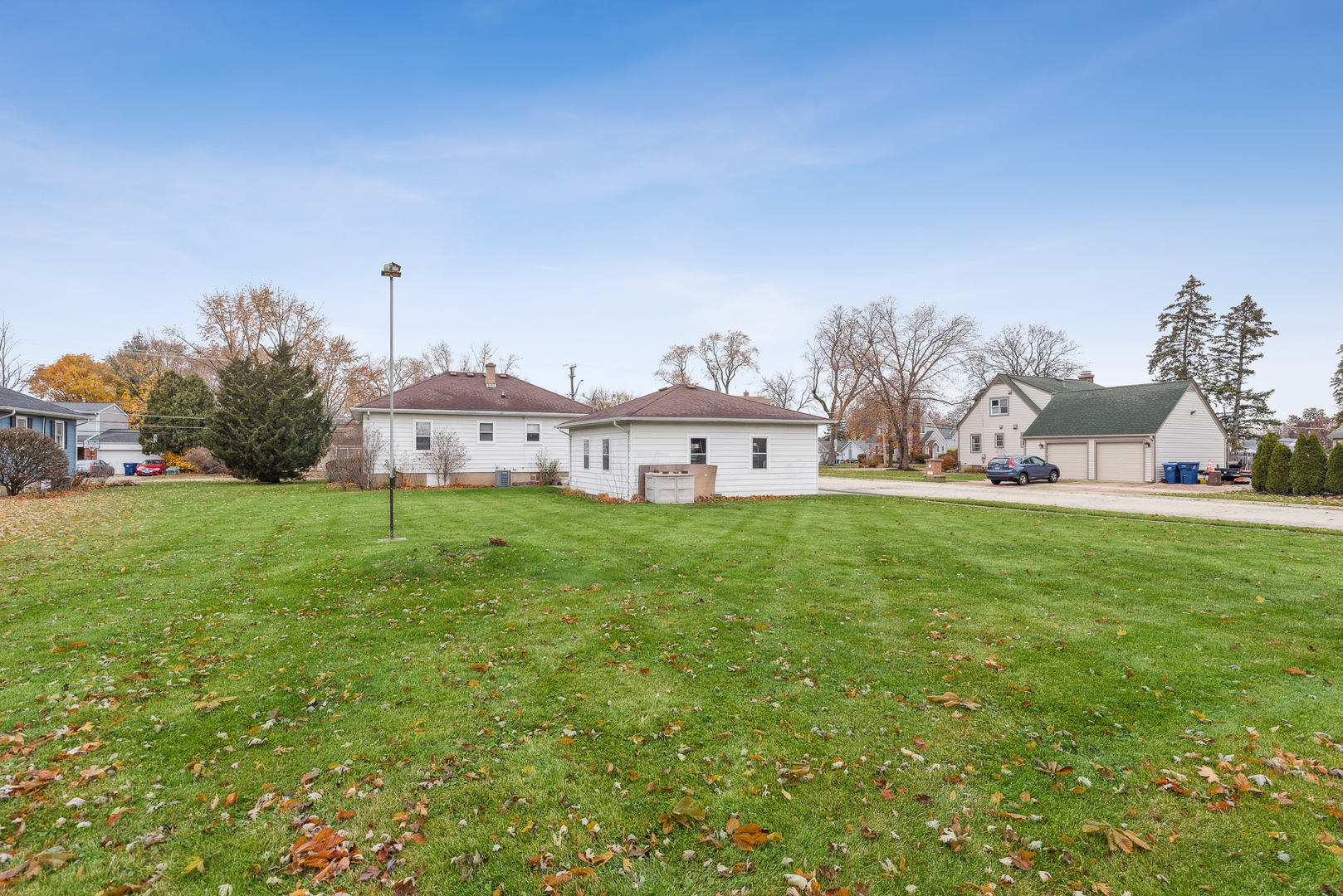 101 Mckinley Avenue, Lake Villa, IL 60046