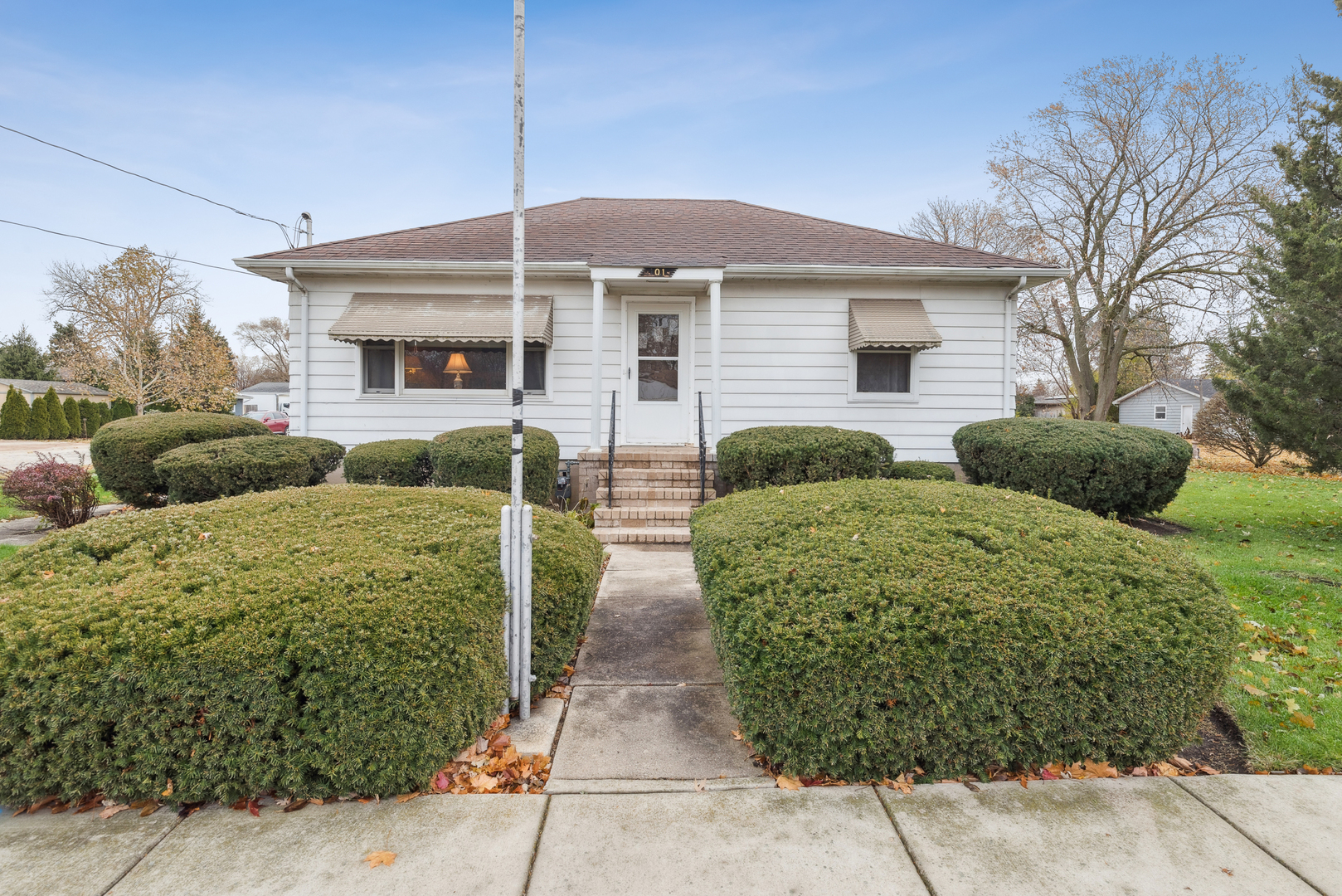 101 Mckinley Avenue, Lake Villa, IL 60046
