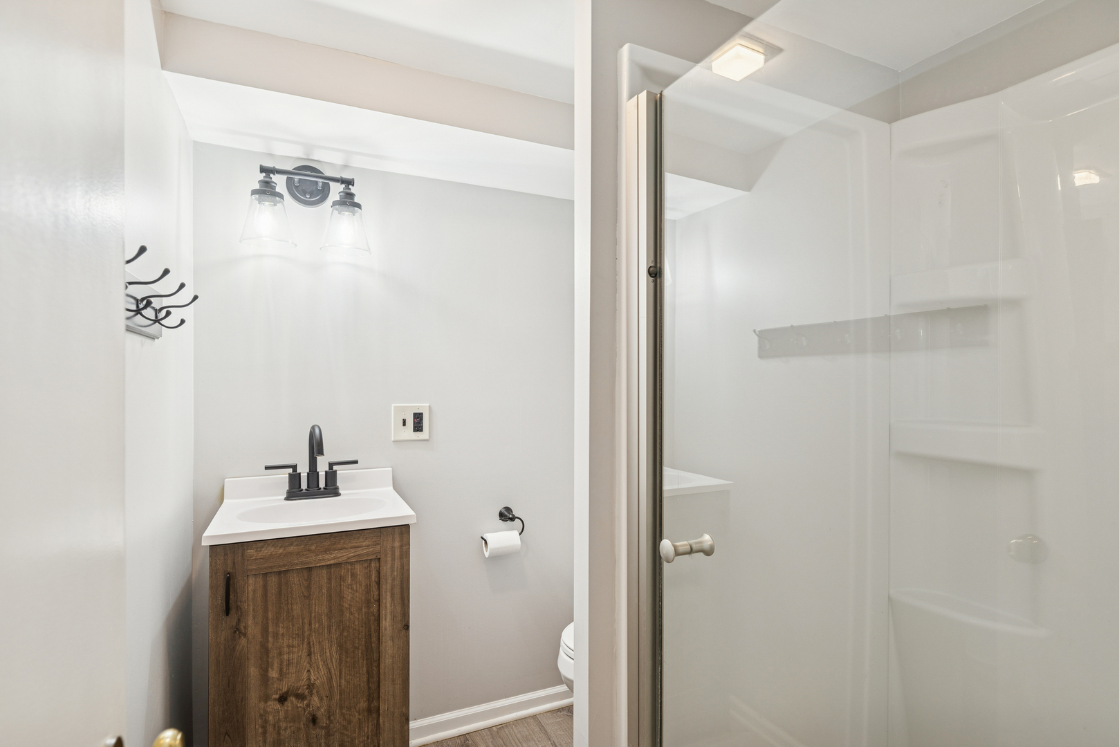 101 Mckinley Avenue, Lake Villa, IL 60046