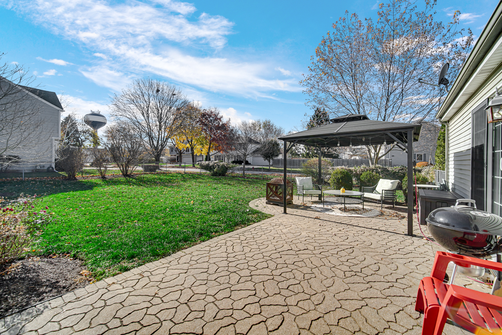 2105 Lawson Boulevard, Gurnee, IL 60031