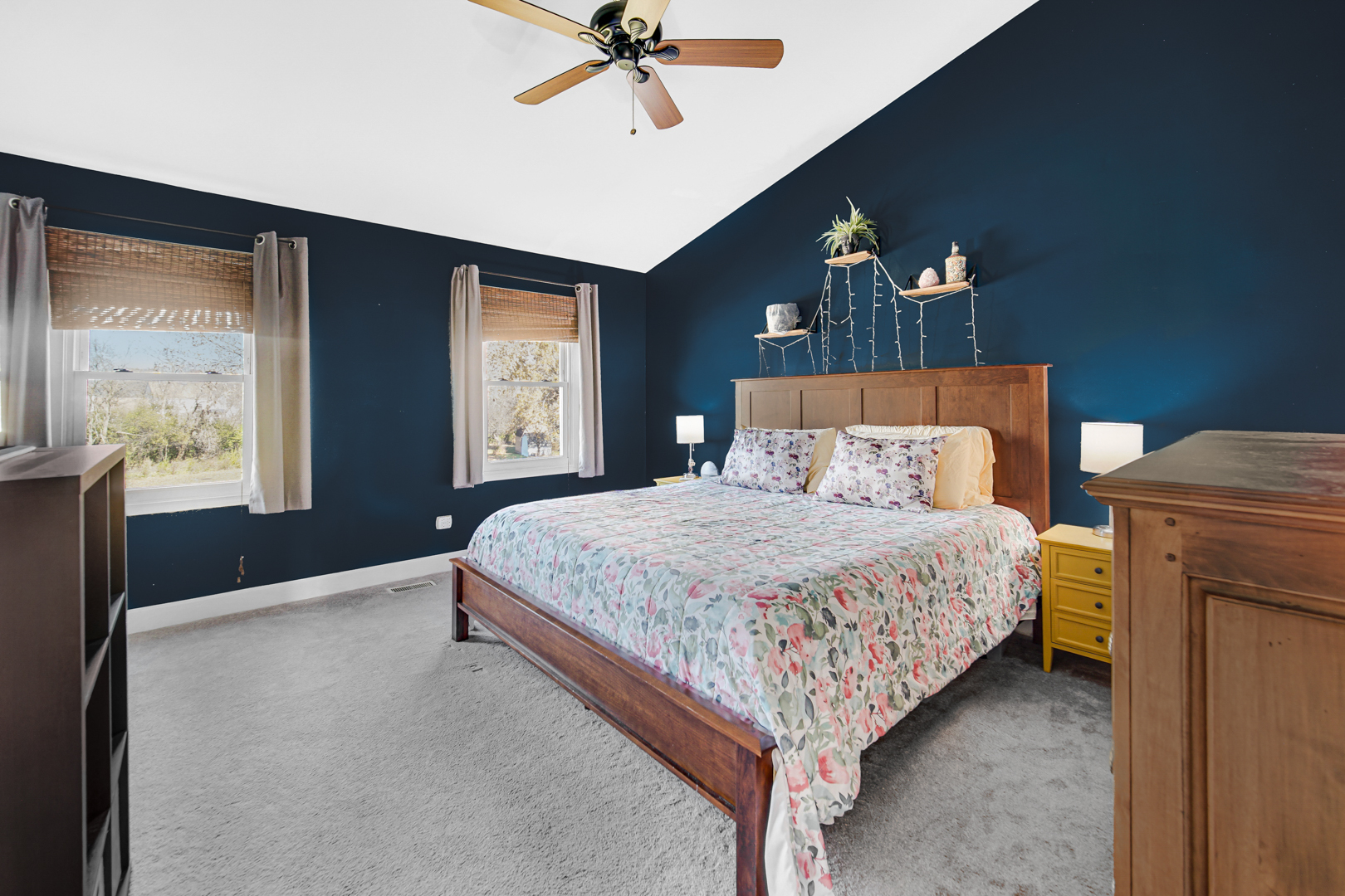 2105 Lawson Boulevard, Gurnee, IL 60031