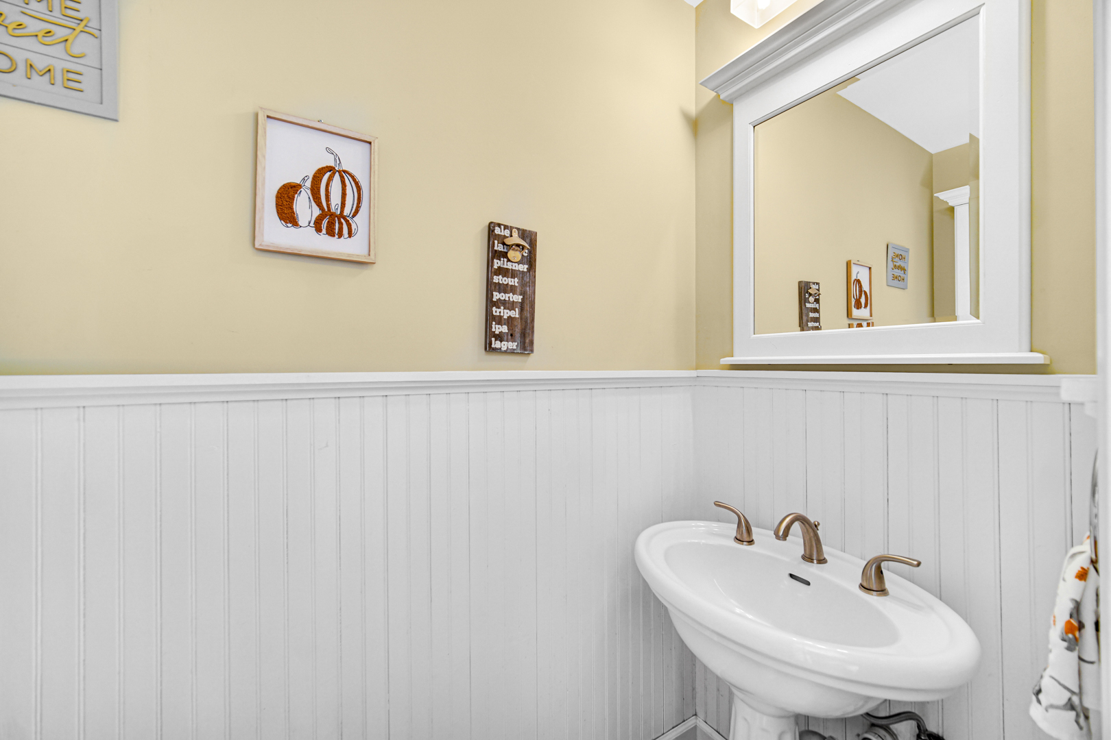 2105 Lawson Boulevard, Gurnee, IL 60031