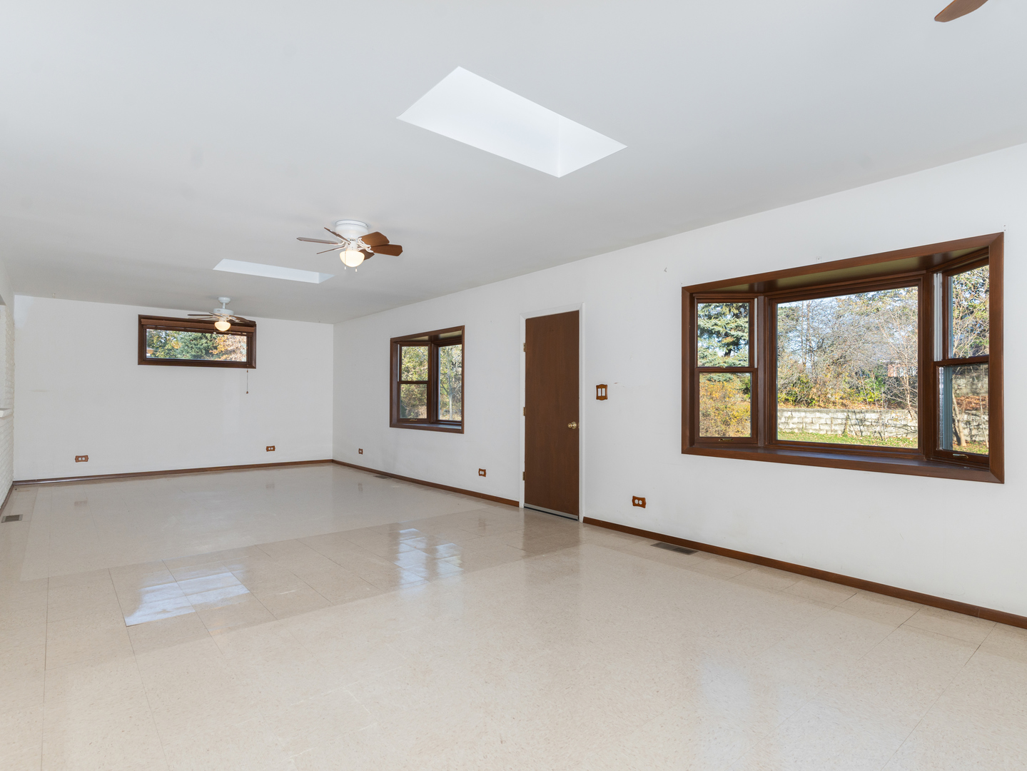 7721 Stevens Street, Darien, IL 60561