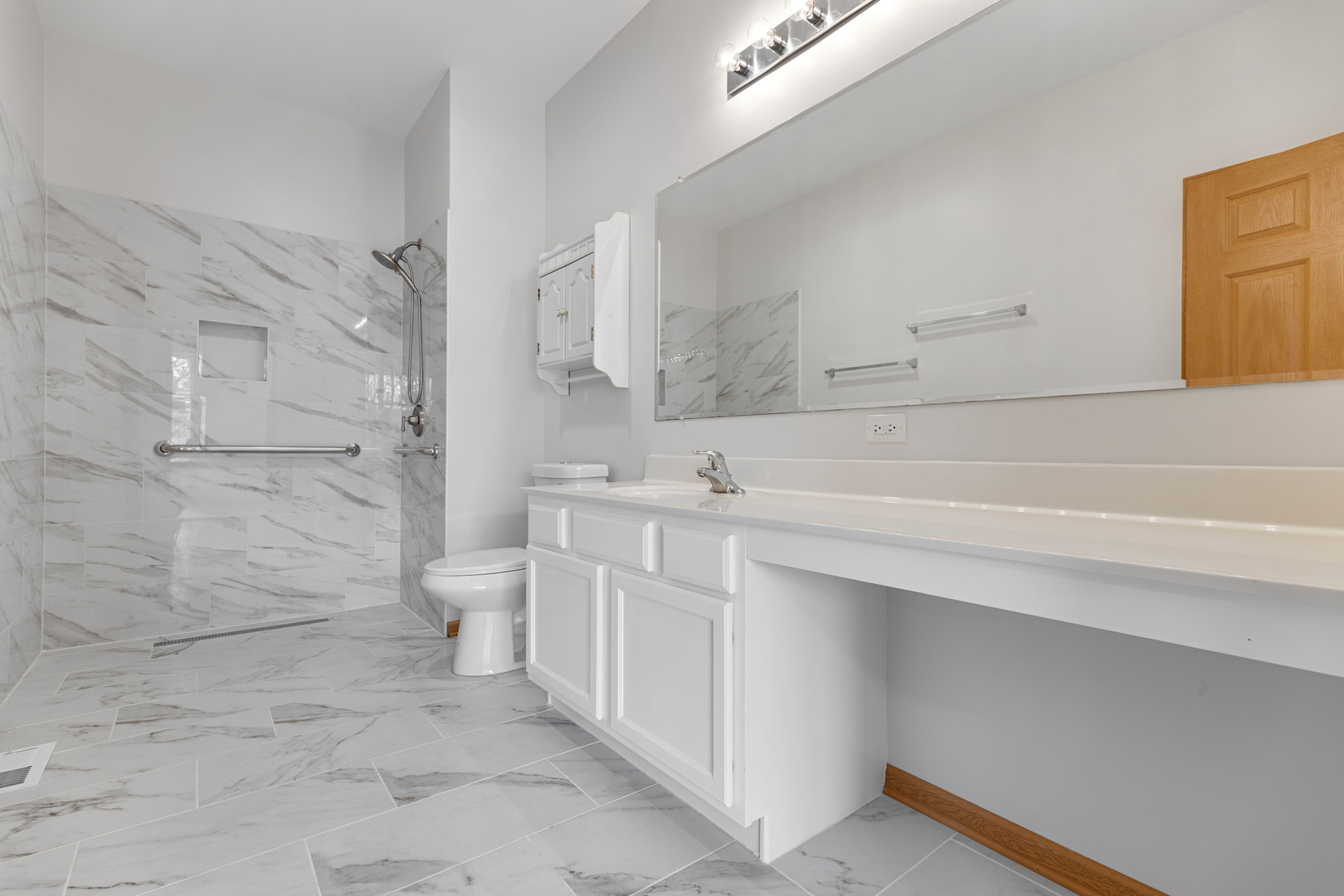 786 Bohannon Circle, Oswego, IL 60543