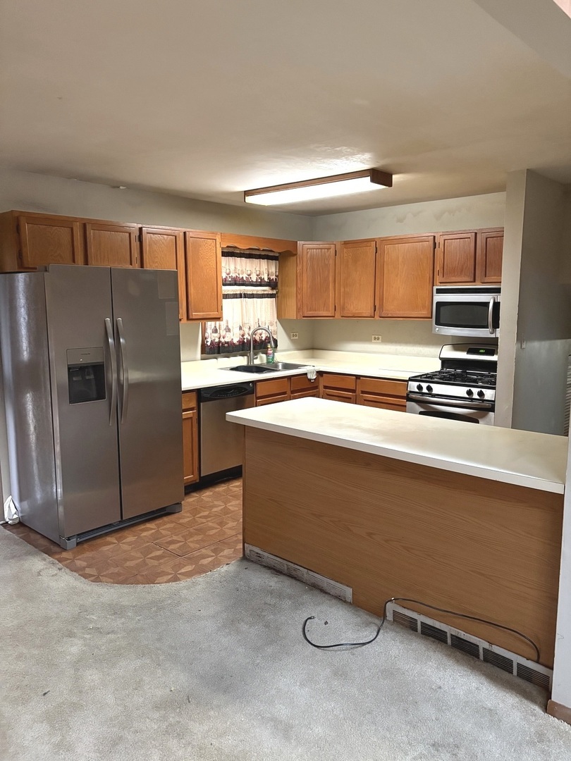 2347 S 17 Avenue, Broadview, IL 60155