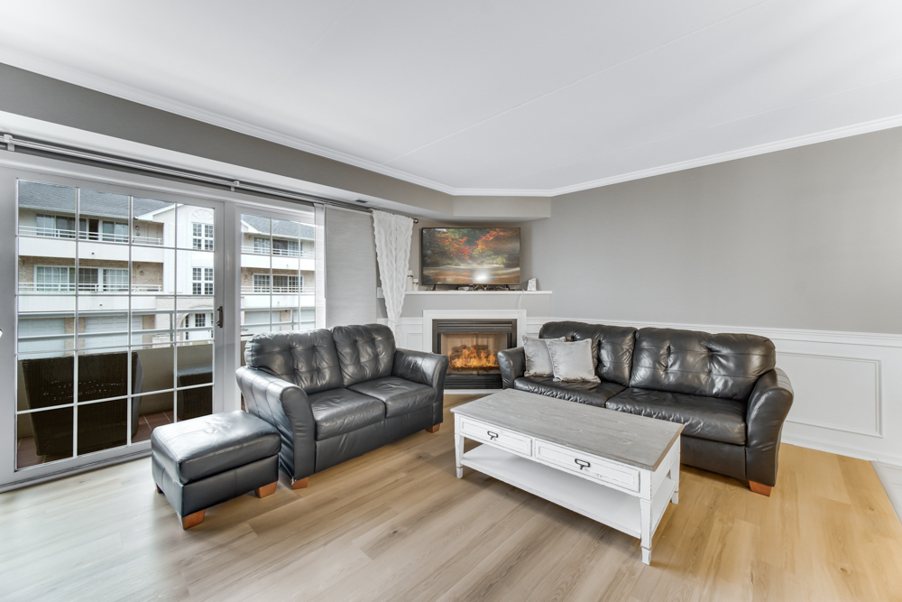 10832 S 76TH Avenue #2T, Worth, IL 60482