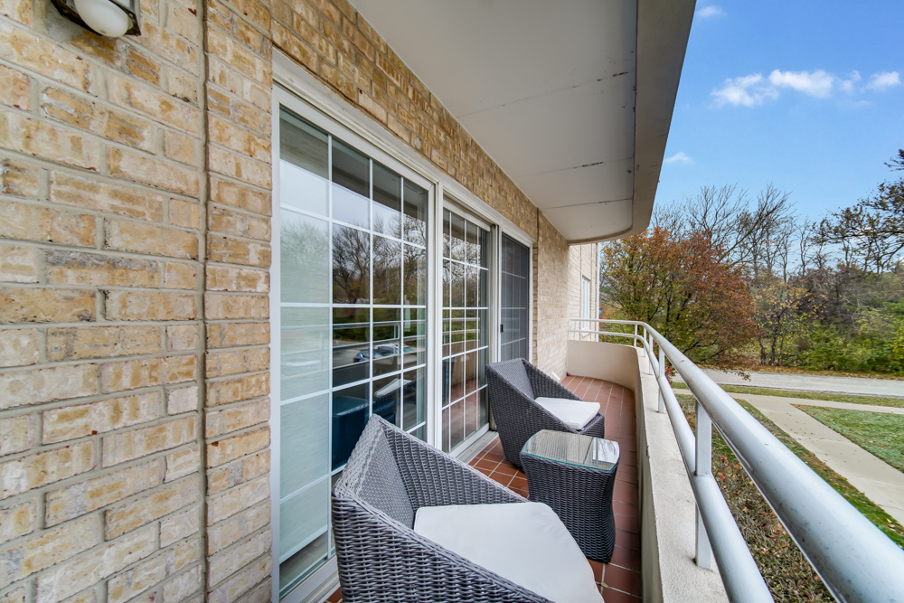 10832 S 76TH Avenue #2T, Worth, IL 60482