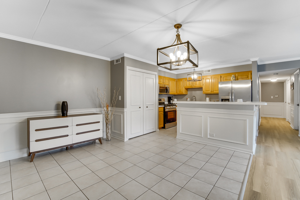 10832 S 76TH Avenue #2T, Worth, IL 60482