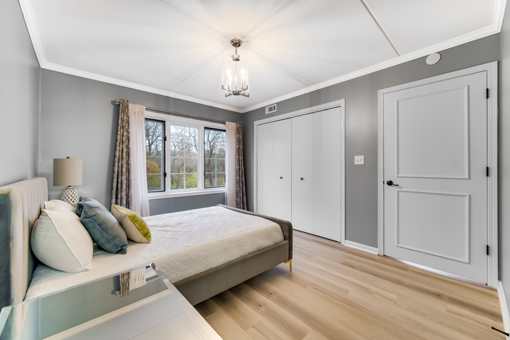 10832 S 76TH Avenue #2T, Worth, IL 60482