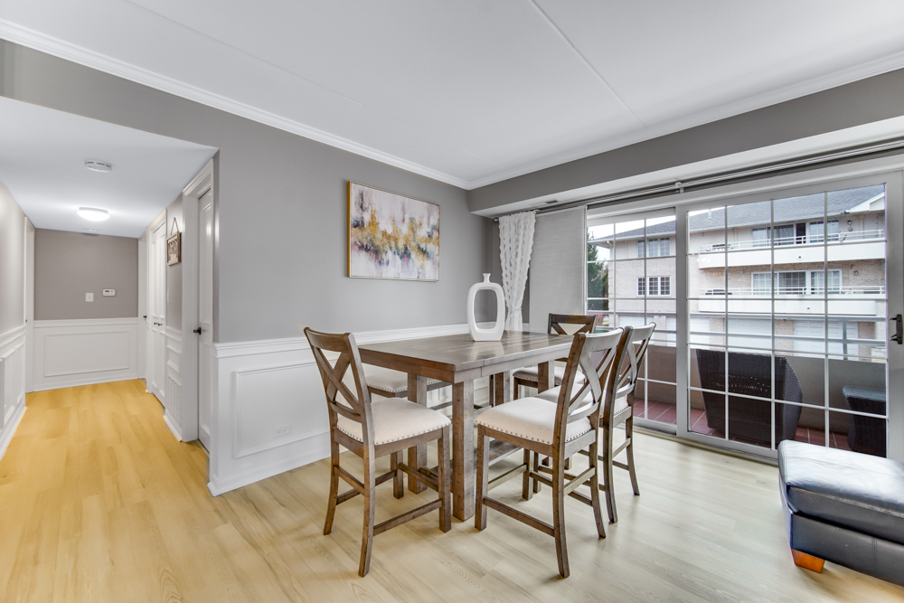 10832 S 76TH Avenue #2T, Worth, IL 60482