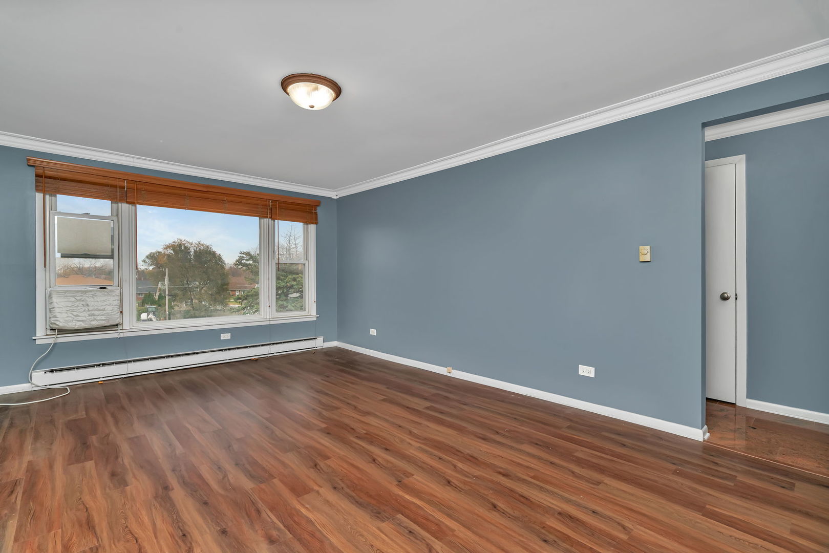 8751 W 79th Street #12, Justice, IL 60458