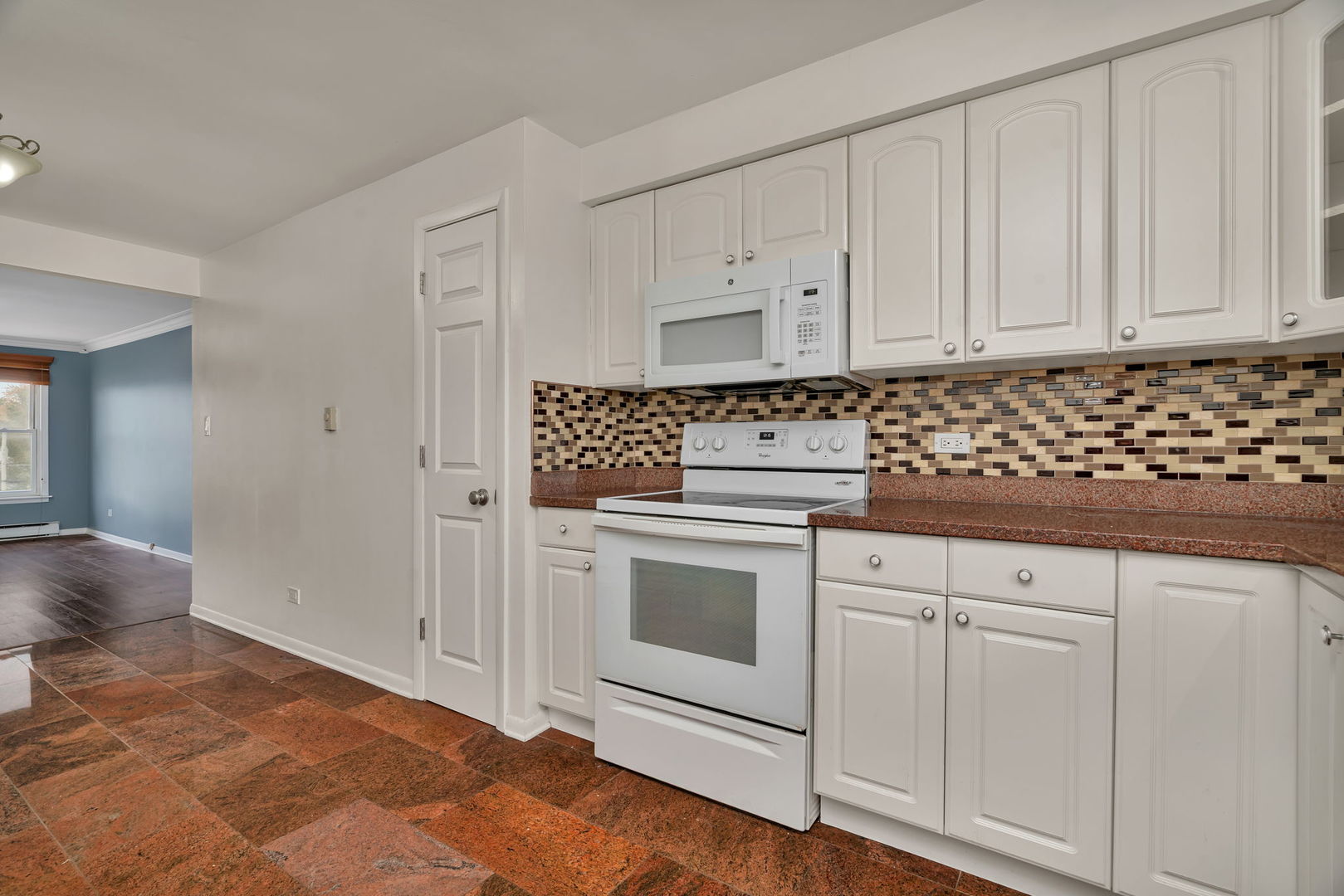 8751 W 79th Street #12, Justice, IL 60458