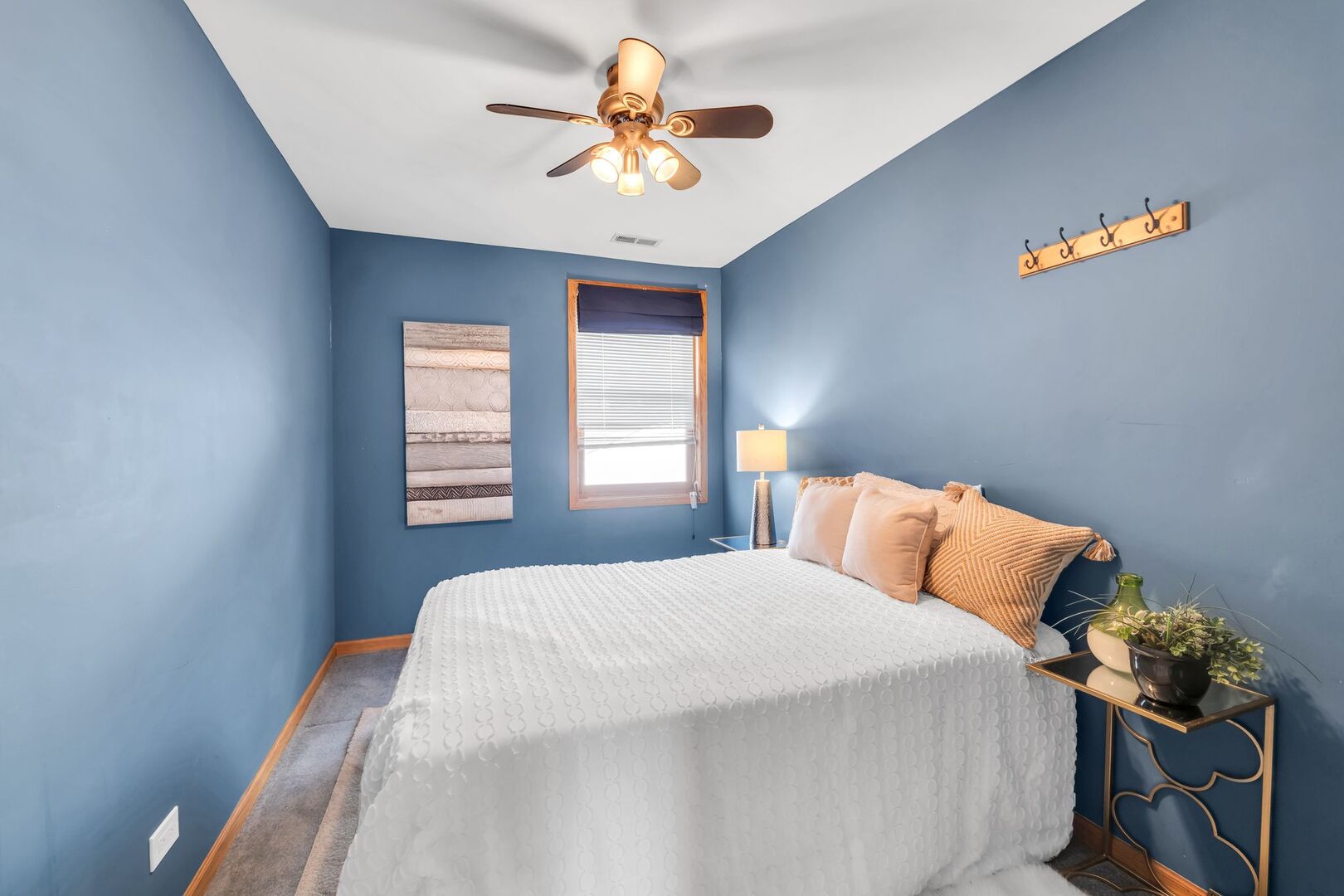 6020 N Landers Avenue, Chicago, IL 60646