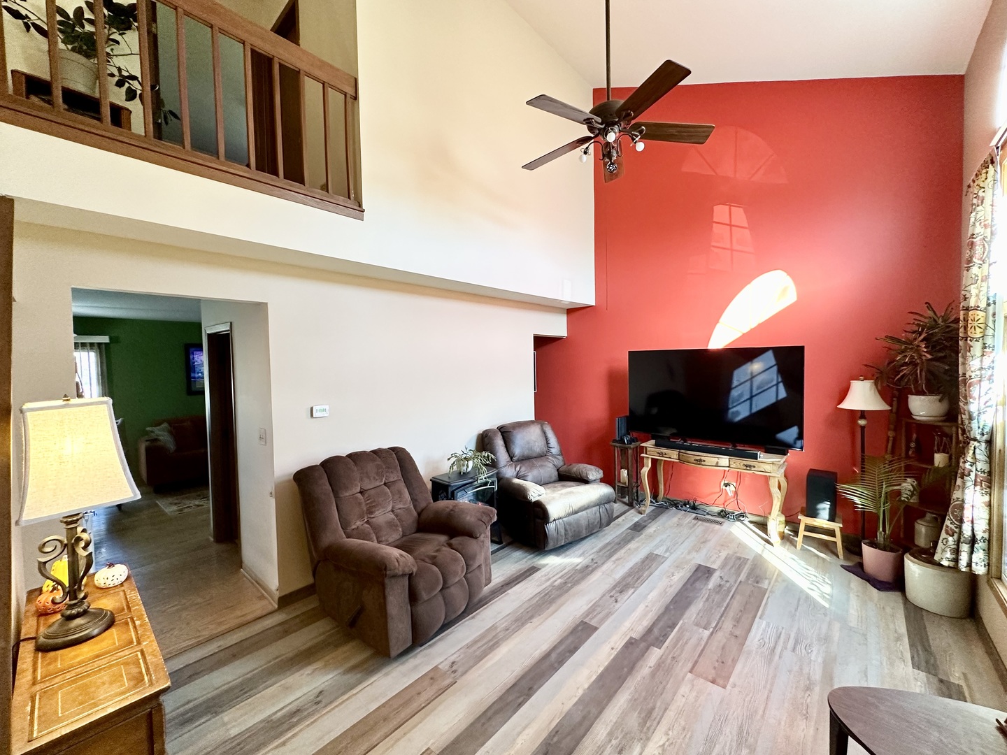 3316 Greenwich Lane, Island Lake, IL 60042