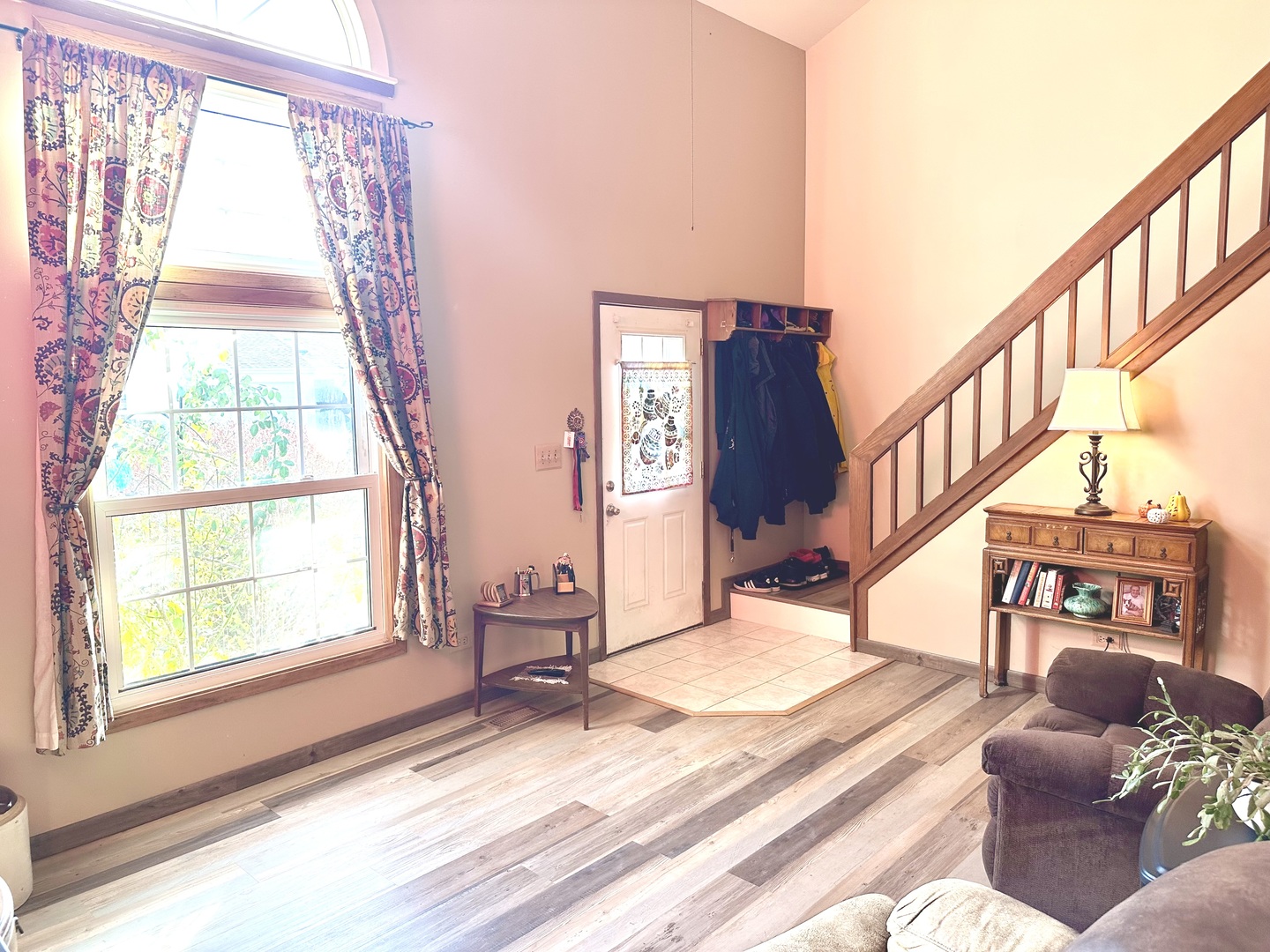 3316 Greenwich Lane, Island Lake, IL 60042