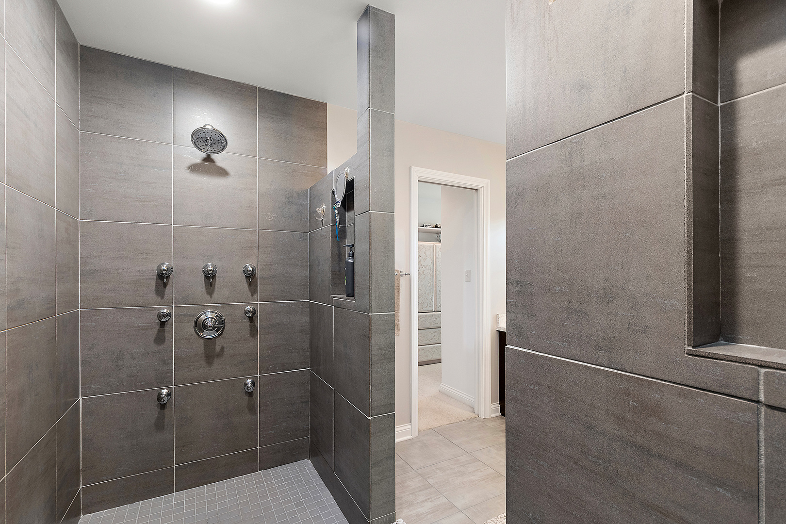 17204 67th Court, Tinley Park, IL 60477