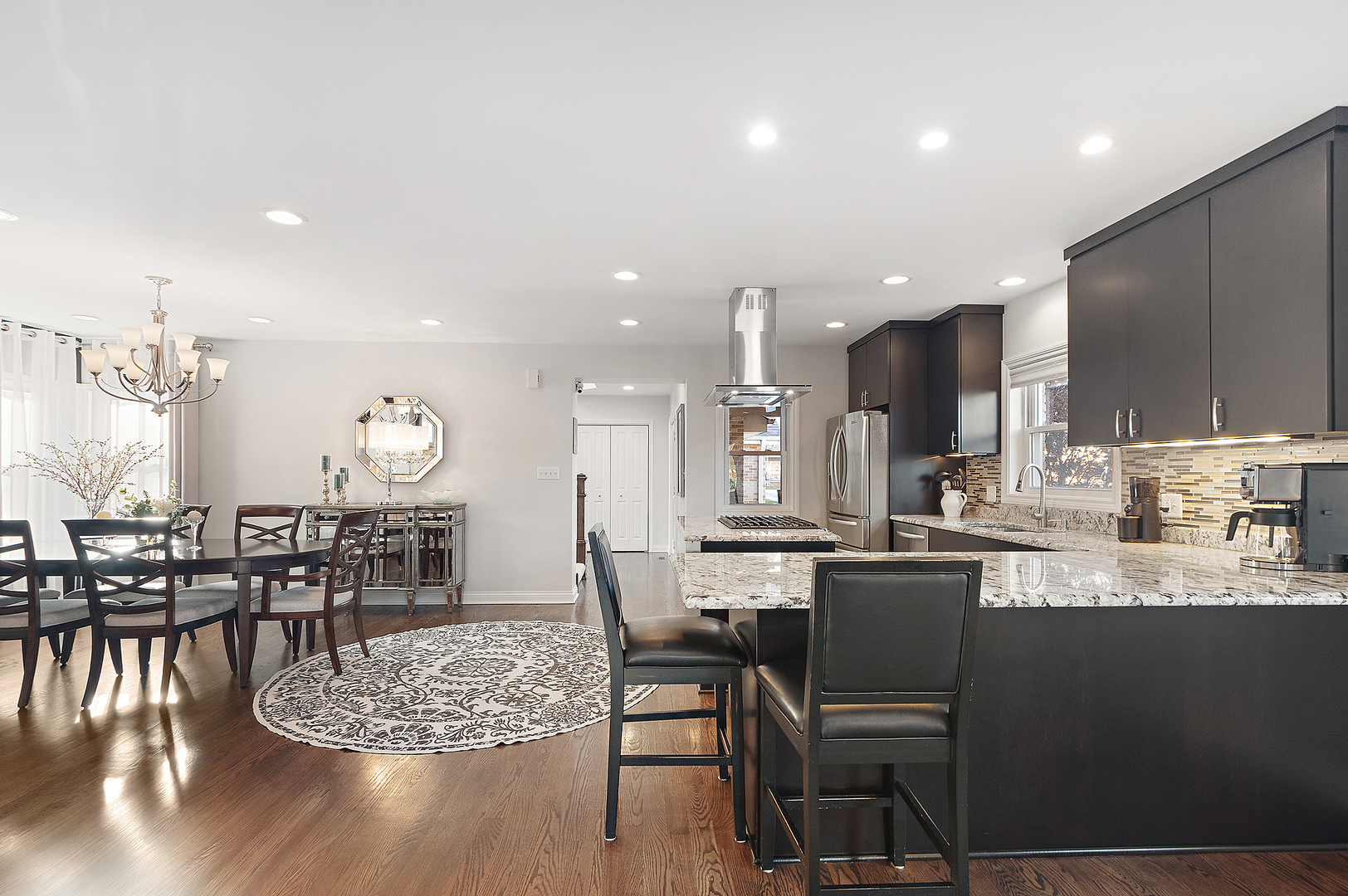 17204 67th Court, Tinley Park, IL 60477